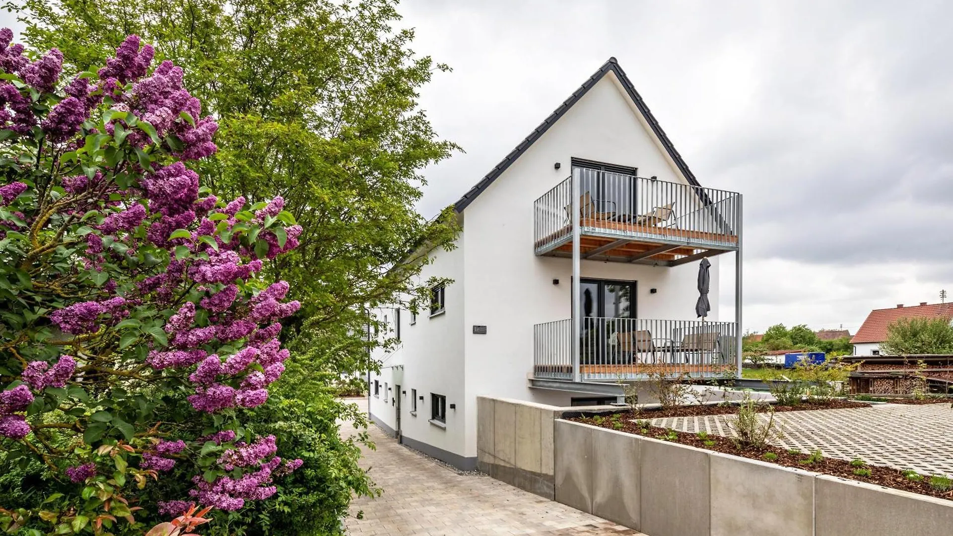 Studio 5 Parkside Apartments Guenzburg