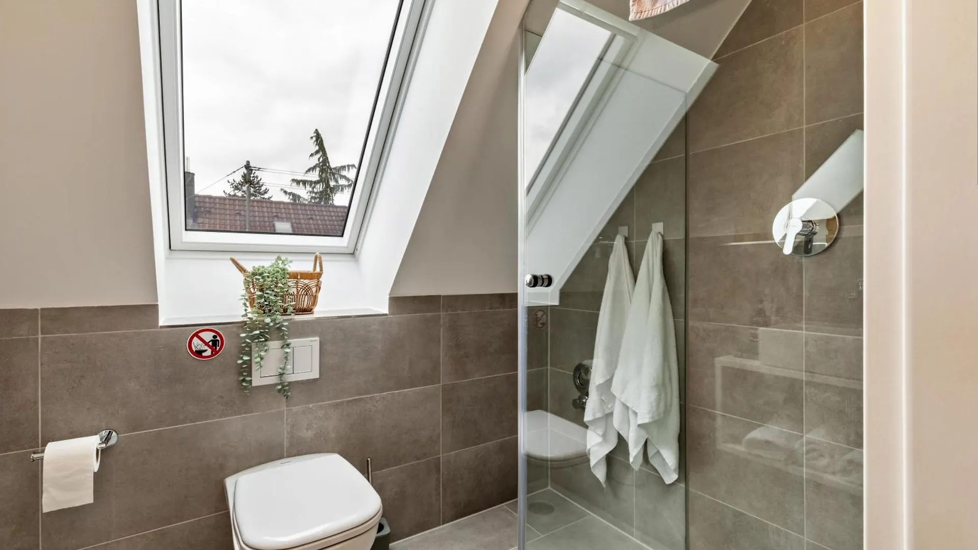 Studio 5 Parkside Apartments Guenzburg 0*,  Germany